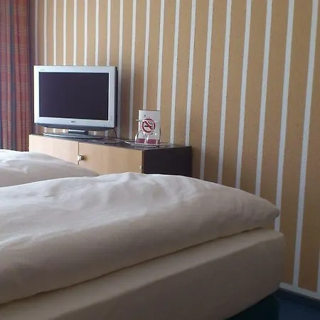 Pop-up-hotel Schloss Haniel Hotel 3*