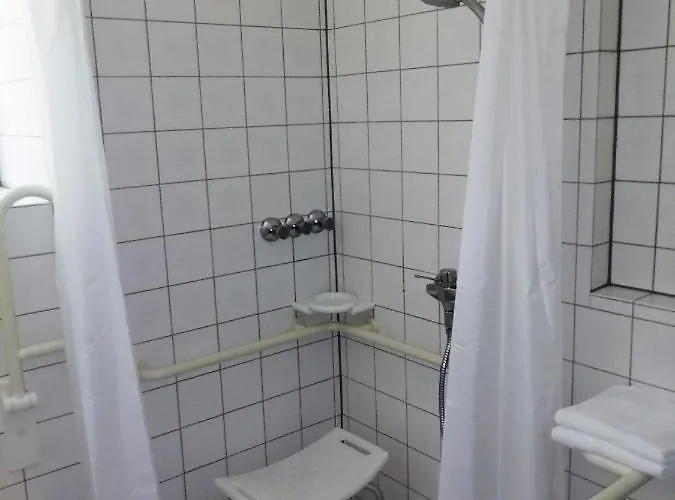 Pop-up-hotel Schloss Haniel מלון ורמלסקירכן