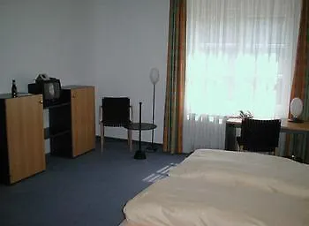 Pop-up-hotel Schloss Haniel מלון ורמלסקירכן