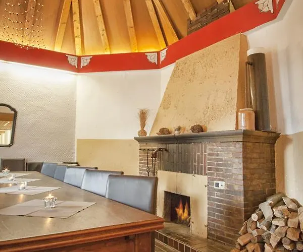 מלון Pop-up-hotel Schloss Haniel 3*