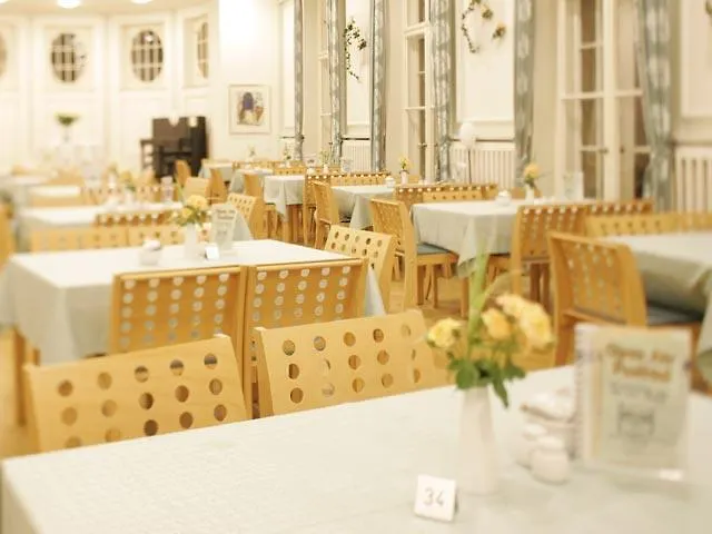 Pop-up-hotel Schloss Haniel ורמלסקירכן